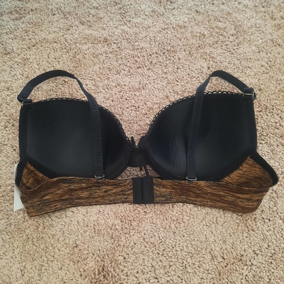 COPY - NWT Coobie 38 B Bra..  Padded Underwire, removable straps - Picture 4 of 4